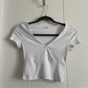3/$25 Ardene White Wrap Cropped T-Shirt